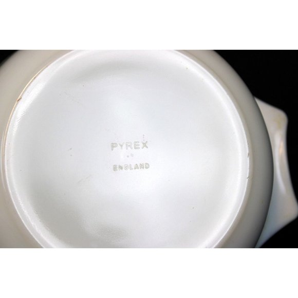 Vtg Pyrex England Cinderella Casserole Dish Handle Bowl Flowers Forget Me Nots - Picture 9 of 9
